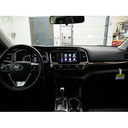 Toyota Highlander 2015+ 10 inch Matte Black Linux Head Unit